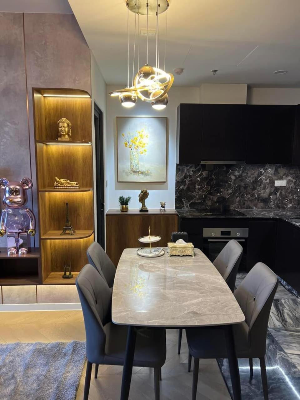 Nu In Lumiere Riverside - District 2 Apartment