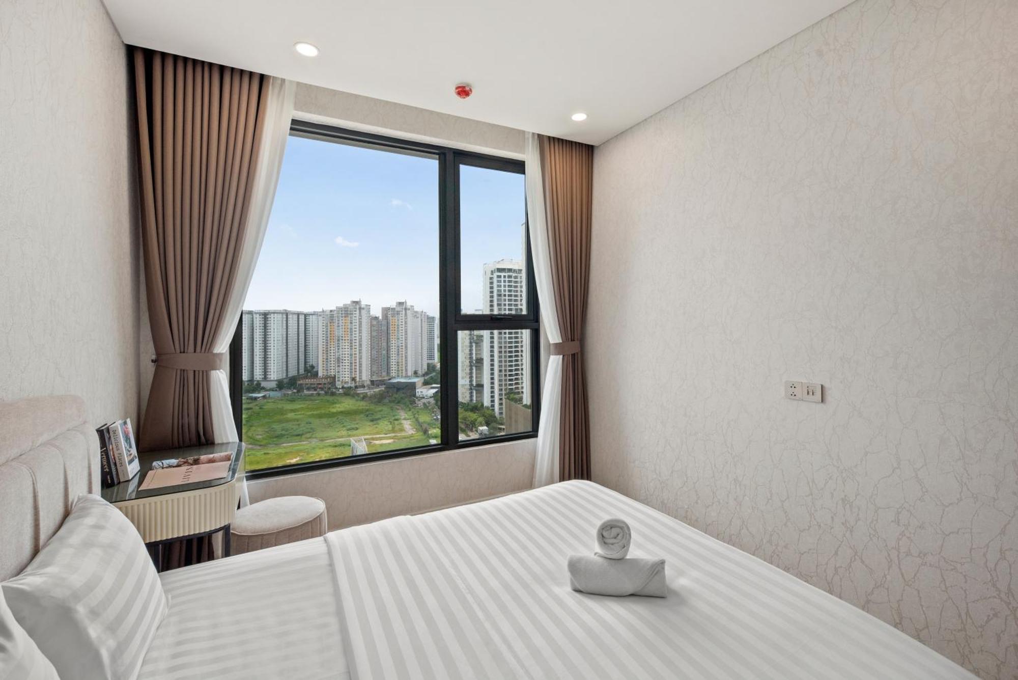 Nu In Lumiere Riverside - District 2 Apartment